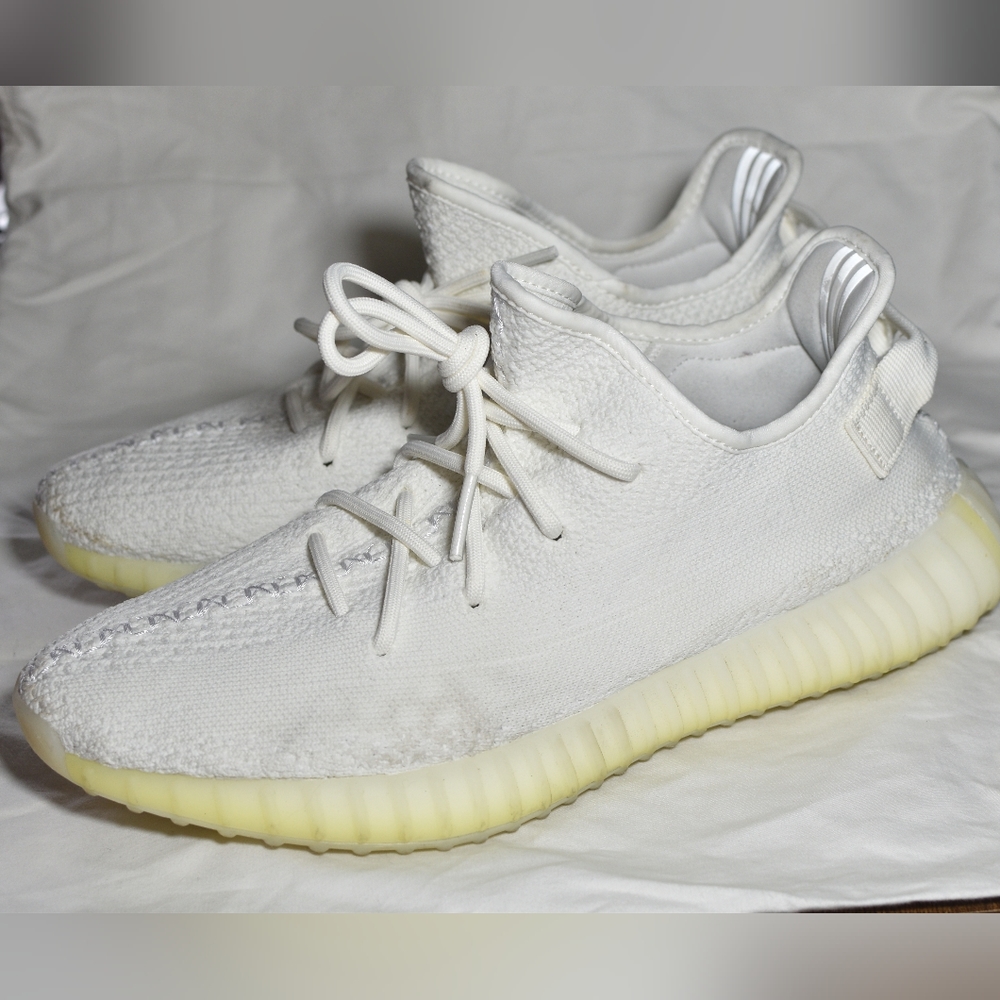 Adidas Yeezy Boost 350 V2 Triple White Shoes Size 11